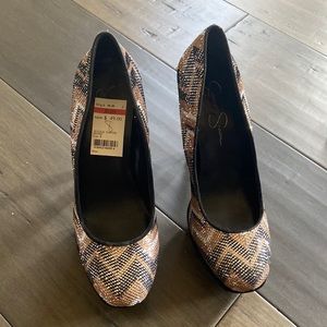 BRAND NEW JESSICA SIMPSON HEELS